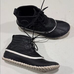 Sorel Out and About Black Sparkly Winter & Rain Boots